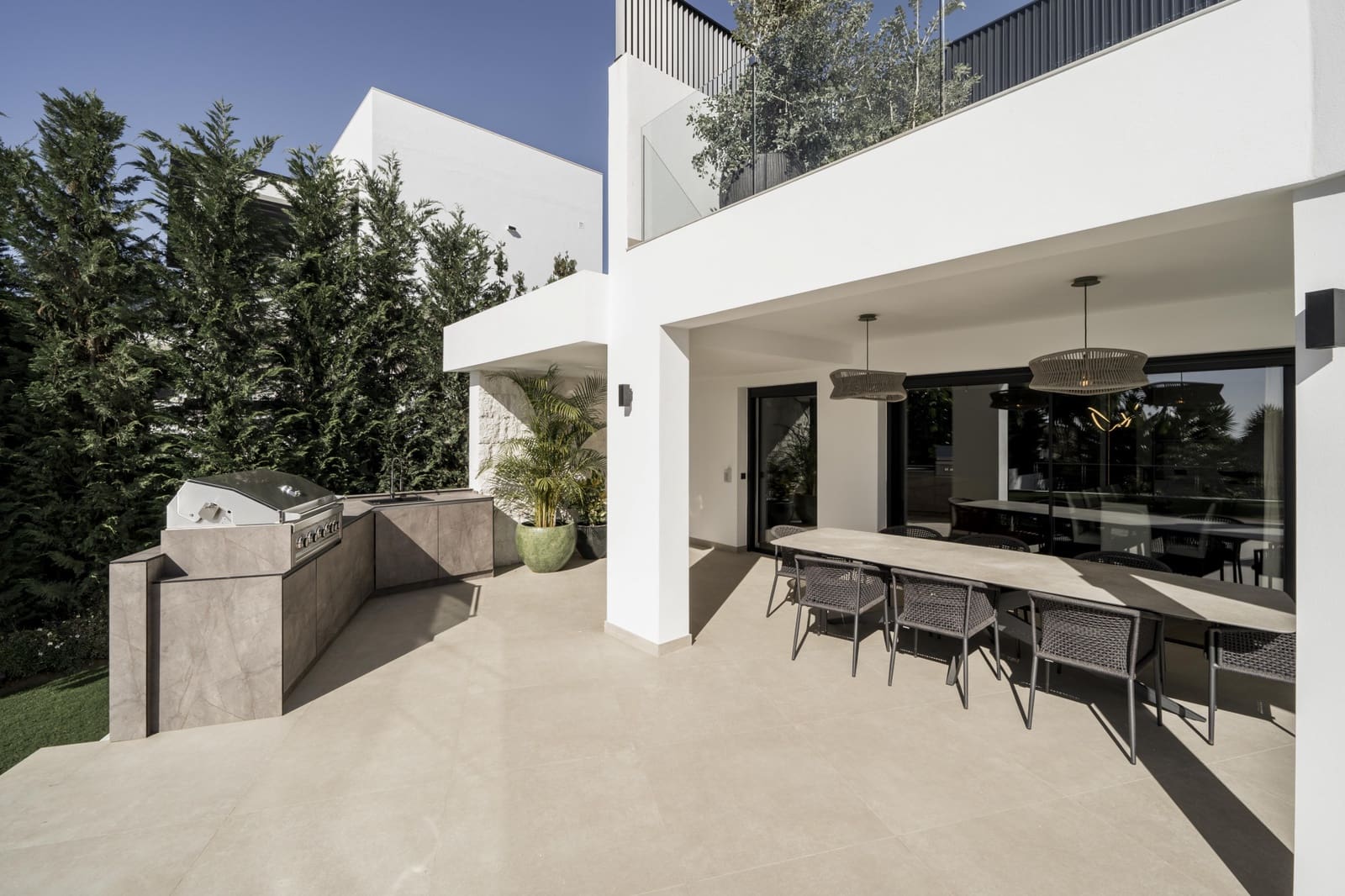 5 Zimmer Villa zu verkaufen in Marbella mit Pool Garage - 4.850.000 € (Ref: 9848506)