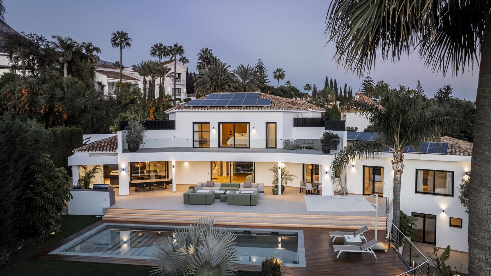 5 Zimmer Villa zu verkaufen in Marbella mit Pool Garage - 4.850.000 € (Ref: 9848506)
