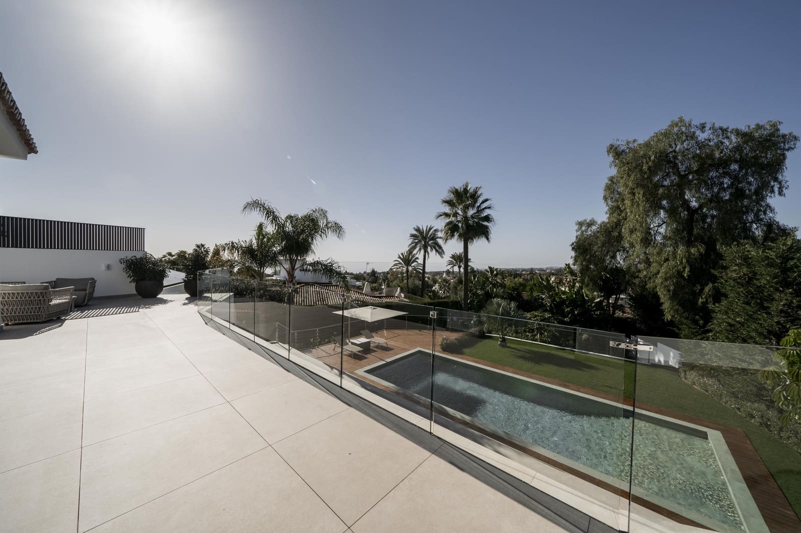 5 Zimmer Villa zu verkaufen in Marbella mit Pool Garage - 4.850.000 € (Ref: 9848506)