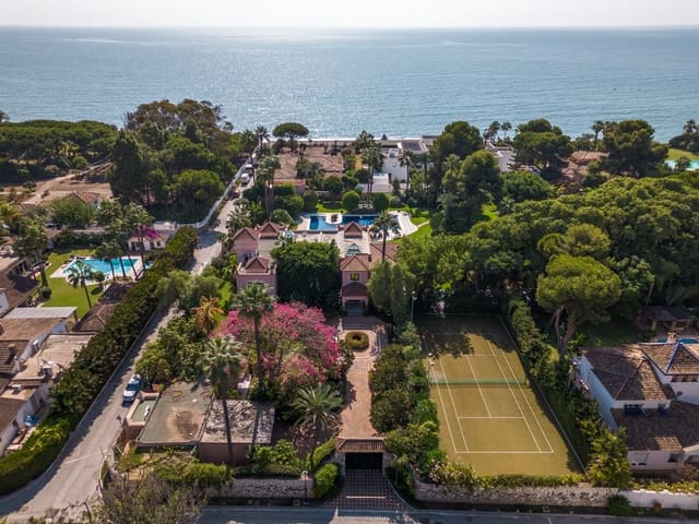 8 soverom Villa til salgs i El Paraiso, Estepona med svømmebasseng garasje - € 13 500 000 (Ref: 9848509)