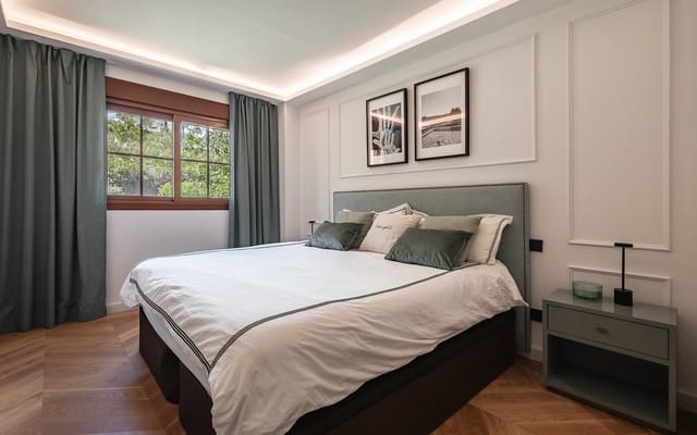 3 soveværelse Lejlighed til salg i El Paraíso, Benahavís med swimmingpool garage - € 795.000 (Ref: 9848517)