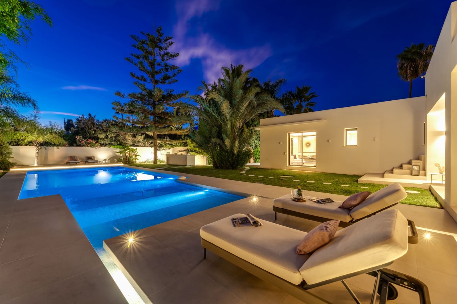 5 soveværelse Villa til salg i Marbella med swimmingpool garage - € 5.795.000 (Ref: 9848522)