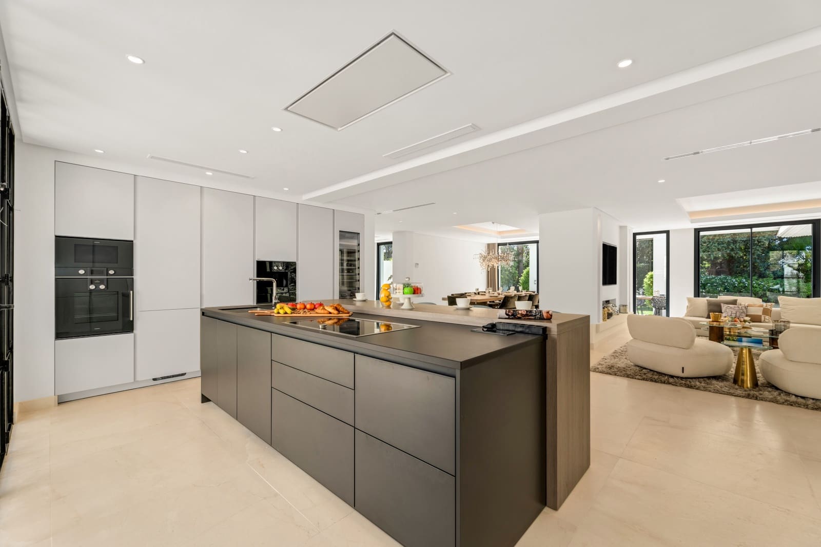 5 soveværelse Villa til salg i Marbella med swimmingpool garage - € 5.795.000 (Ref: 9848522)