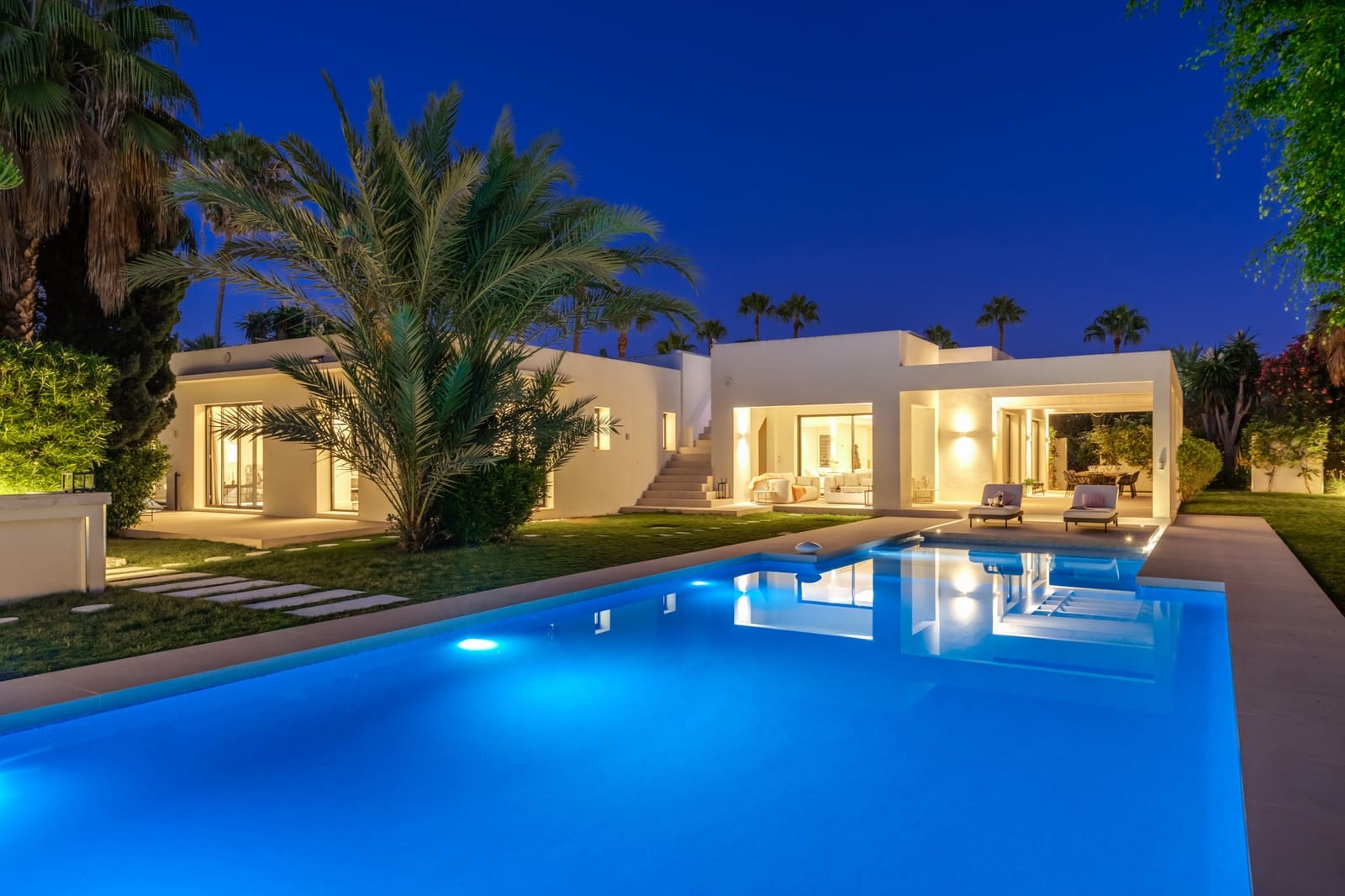 5 soveværelse Villa til salg i Marbella med swimmingpool garage - € 5.795.000 (Ref: 9848522)