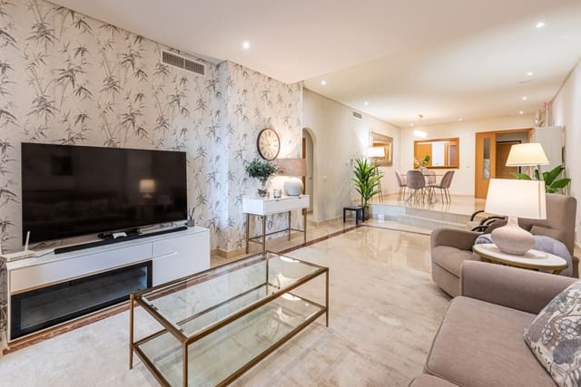 2 camera da letto Appartamento in vendita in Puerto Banus, Marbella con piscina garage - 895.000 € (Rif: 9848540)