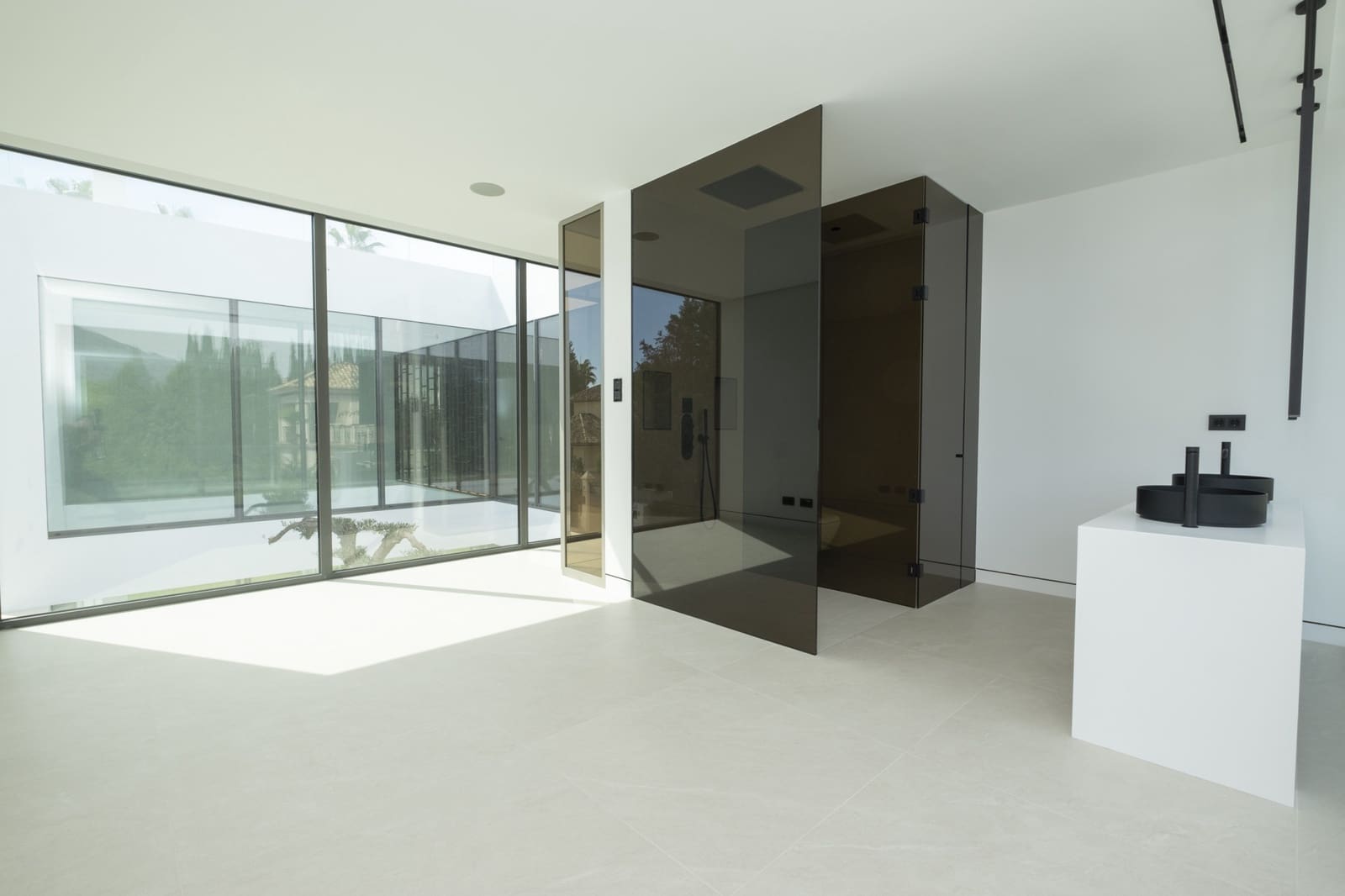3 bedroom Semi-detached Villa for sale in Nueva Andalucia with pool garage - € 6,250,000 (Ref: 9848541)