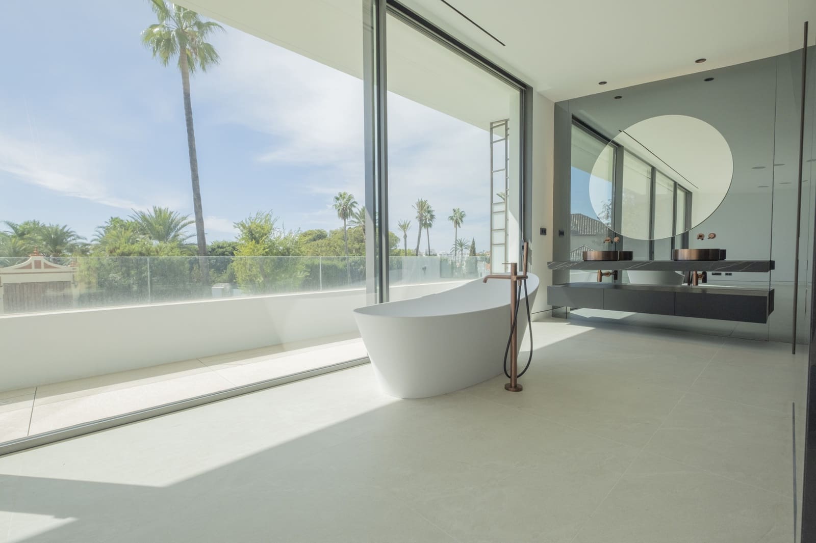 3 bedroom Semi-detached Villa for sale in Nueva Andalucia with pool garage - € 6,250,000 (Ref: 9848541)
