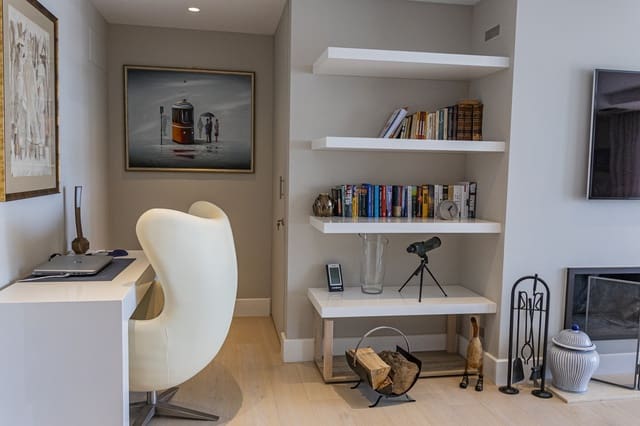 3 soveværelse Penthouse til salg i Puerto Banus, Marbella med swimmingpool garage - € 5.750.000 (Ref: 9848549)