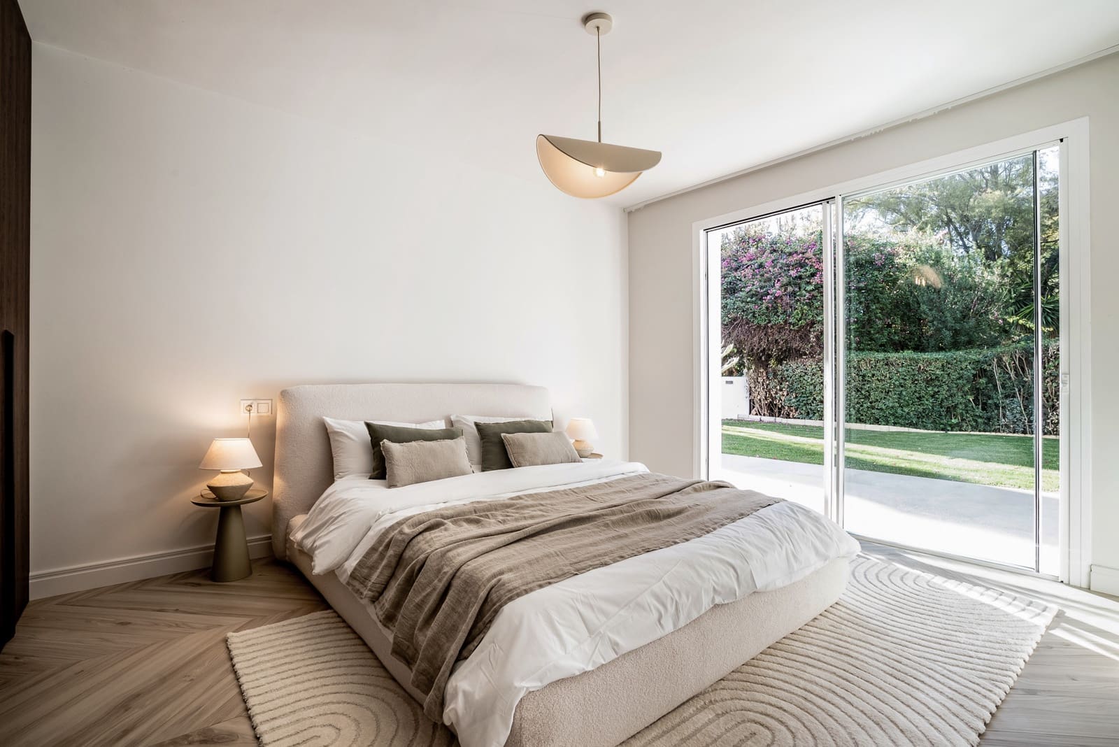 4 soverom Leilighet til salgs i Marbella med svømmebasseng garasje - € 1 995 000 (Ref: 9848552)