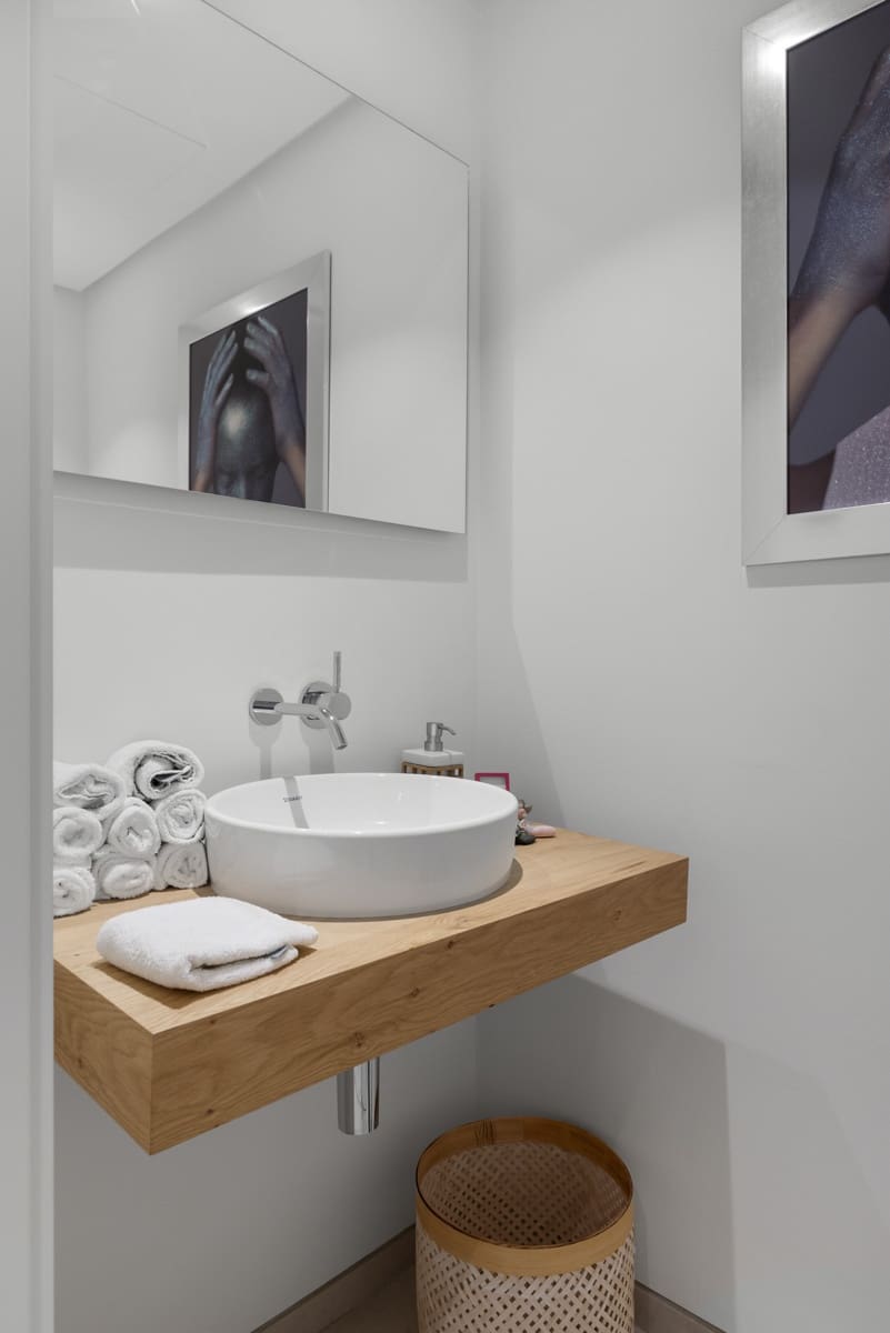 3 bedroom Apartment for sale in Ojen with pool garage - € 1,325,000 (Ref: 9848553)