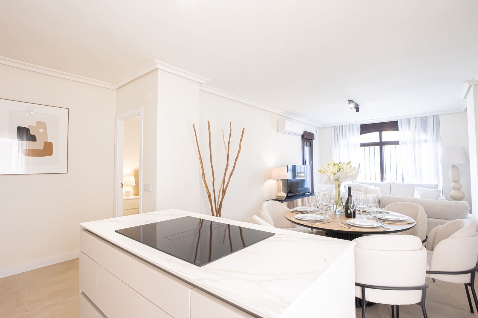 3 sypialnia Apartament na sprzedaż w Marbella z basenem garażem - 749 000 € (Ref: 9848555)
