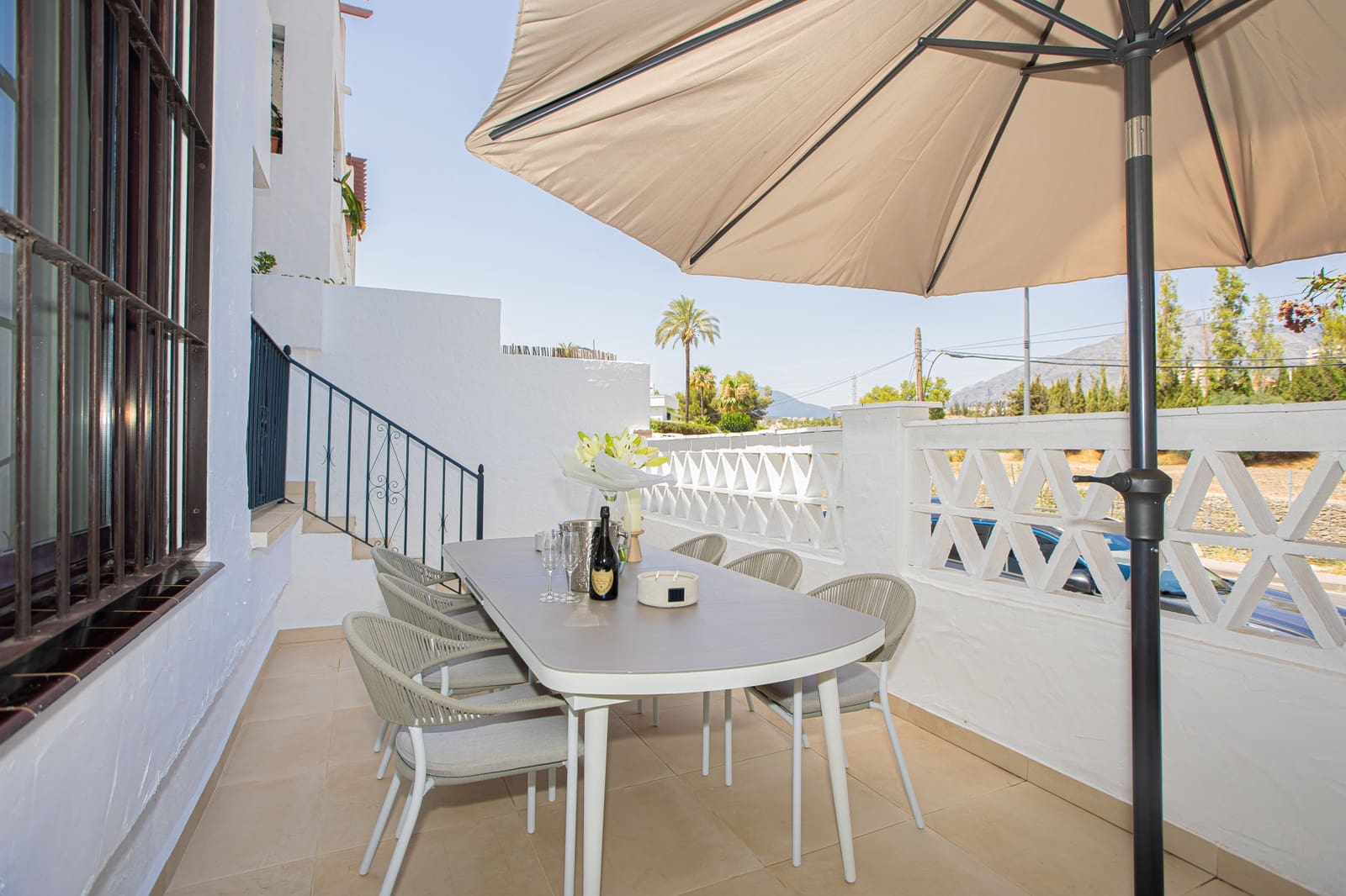 3 sypialnia Apartament na sprzedaż w Marbella z basenem garażem - 749 000 € (Ref: 9848555)