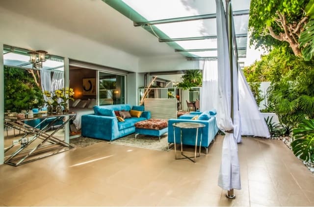 2 soveværelse Lejlighed til salg i Lomas De Marbella, Marbella med swimmingpool garage - € 795.000 (Ref: 9848558)
