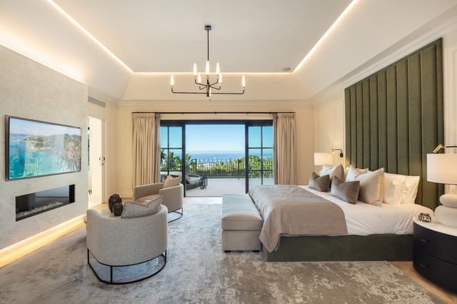 6 quarto Moradia para venda em Sierra Blanca, Marbella com piscina garagem - 14 500 000 € (Ref: 9848559)