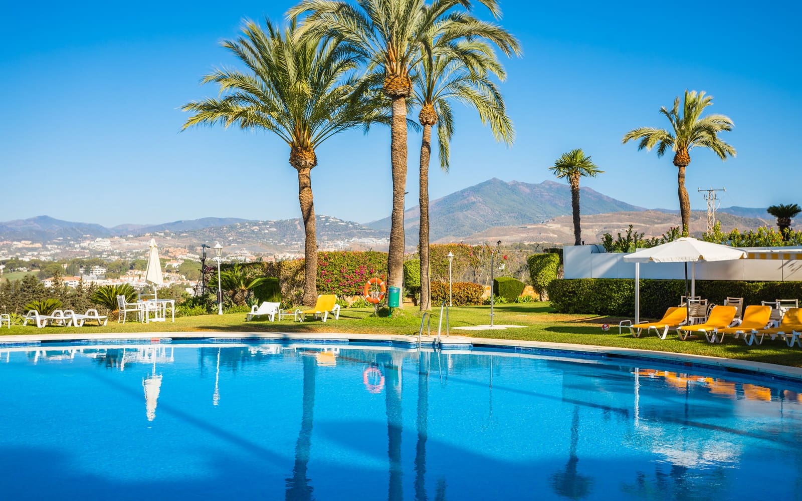 3 Zimmer Apartment zu verkaufen in Marbella mit Pool Garage - 1.980.000 € (Ref: 9848570)