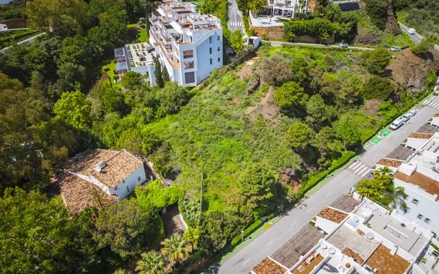 Tontti myytävänä paikassa La Quinta, Benahavís - 2 200 000 € (Ref: 9848571)