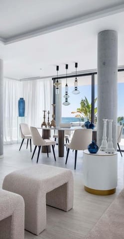 3 quarto Apartamento para venda em Estepona com piscina garagem - 2 650 000 € (Ref: 9848574)