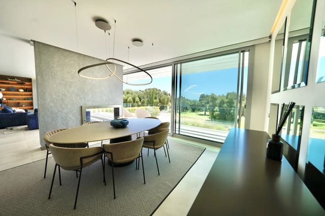 5 slaapkamer Villa te koop in Sotogrande Alto, San Roque met zwembad garage - € 1.495.000 (Ref: 9848583)