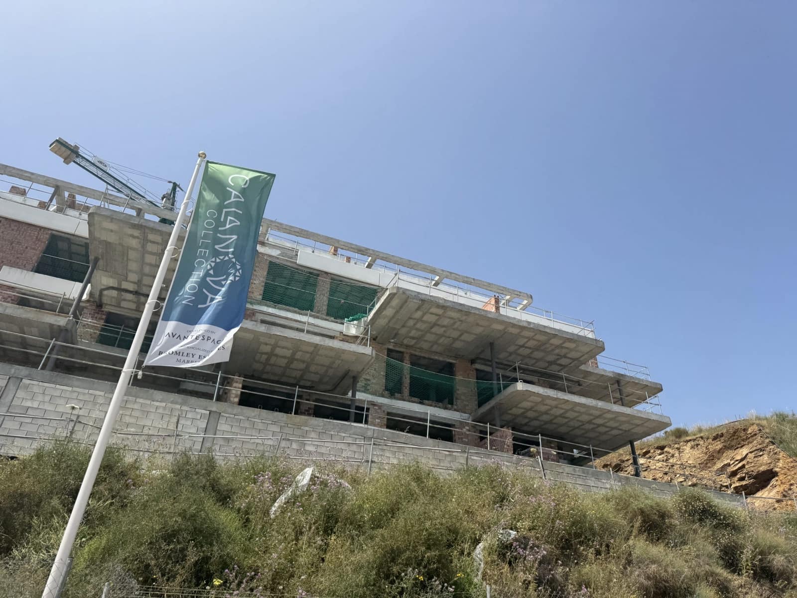 3 bedroom Apartment for sale in La Cala de Mijas with pool garage - € 650,000 (Ref: 9848586)