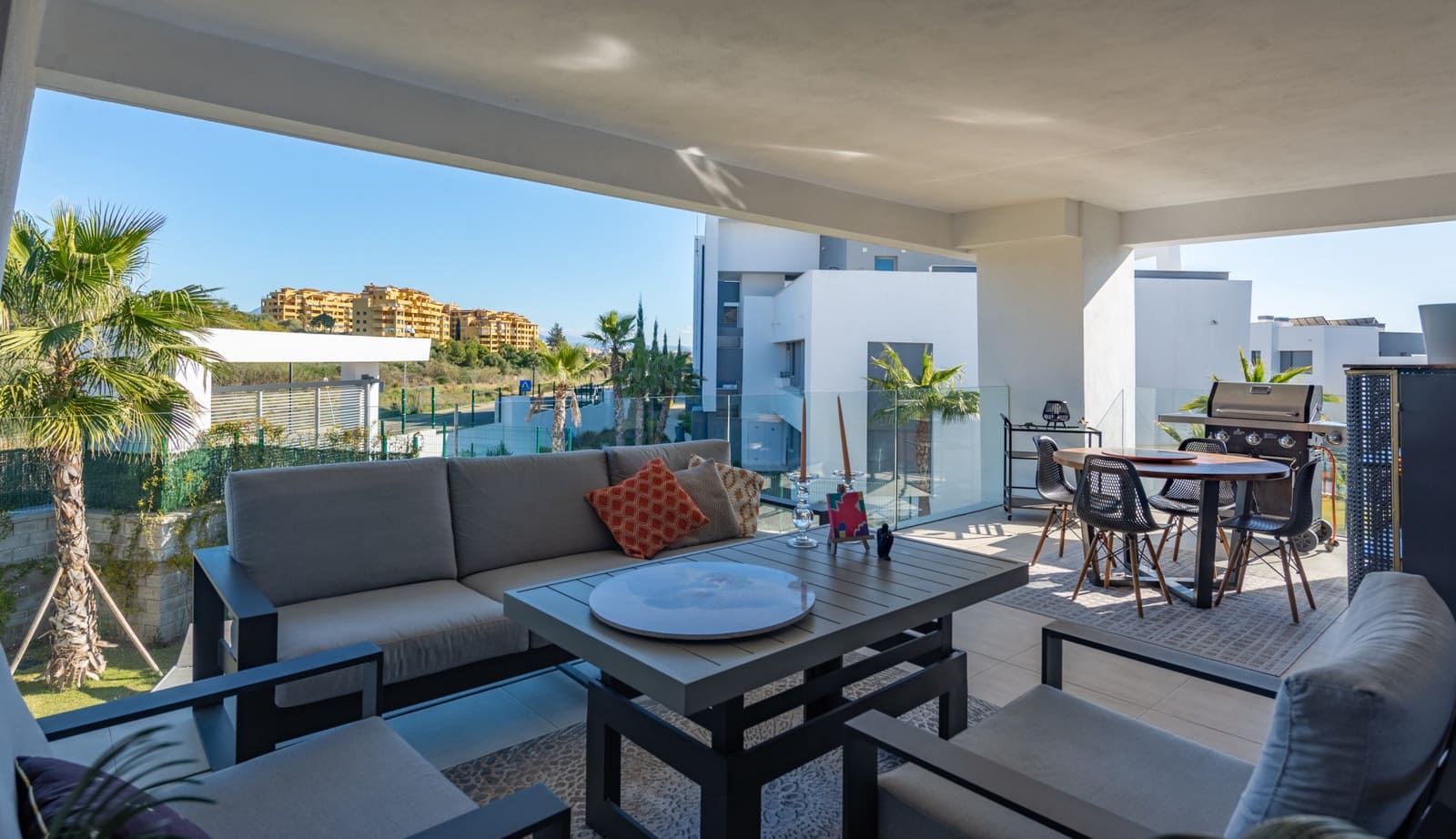 2 chambre Appartement à vendre à New Golden Mile avec piscine garage - 515 000 € (Ref: 9848593)