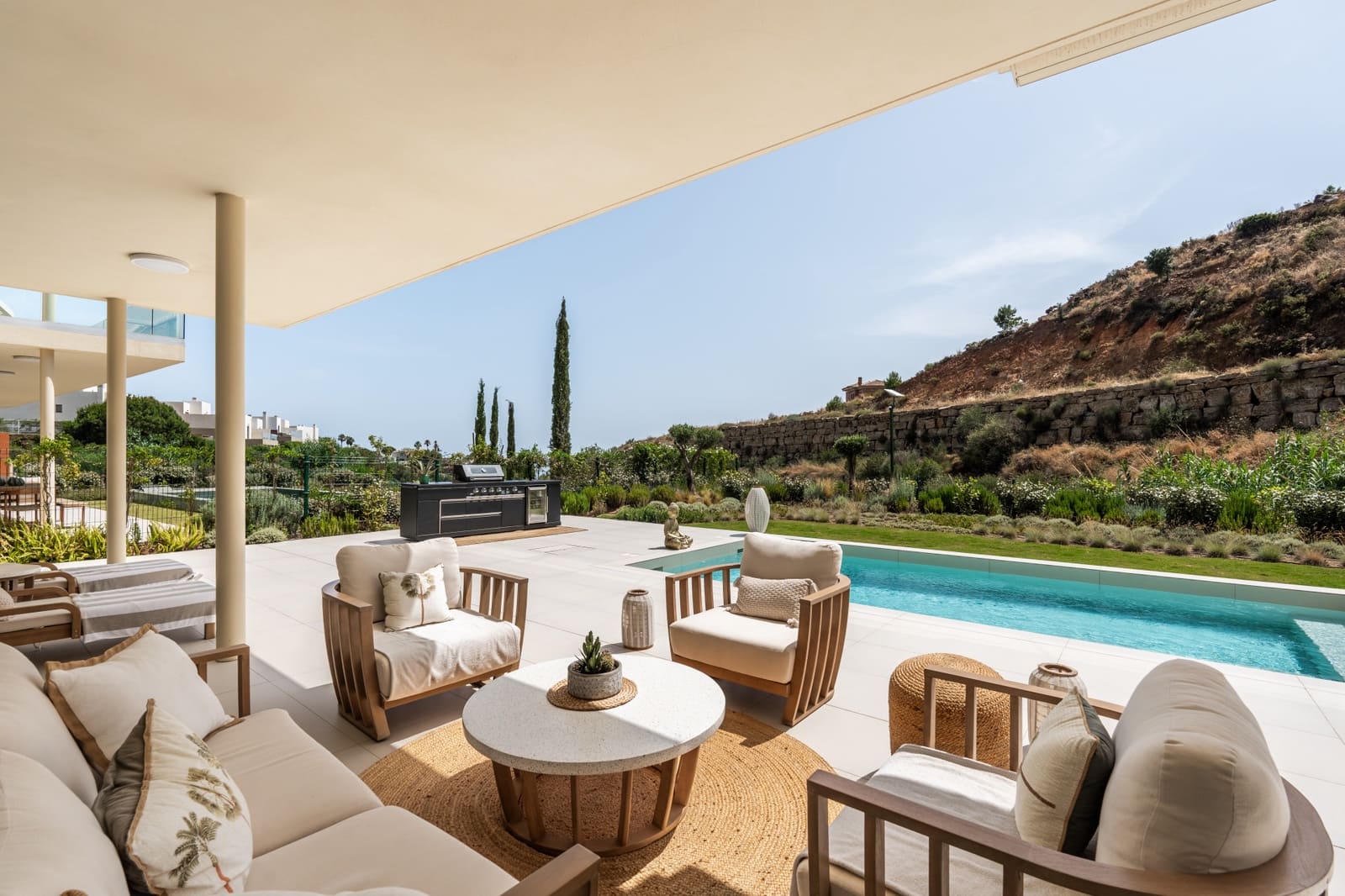 3 bedroom Apartment for sale in Mijas Costa with pool garage - € 1,450,000 (Ref: 9848594)