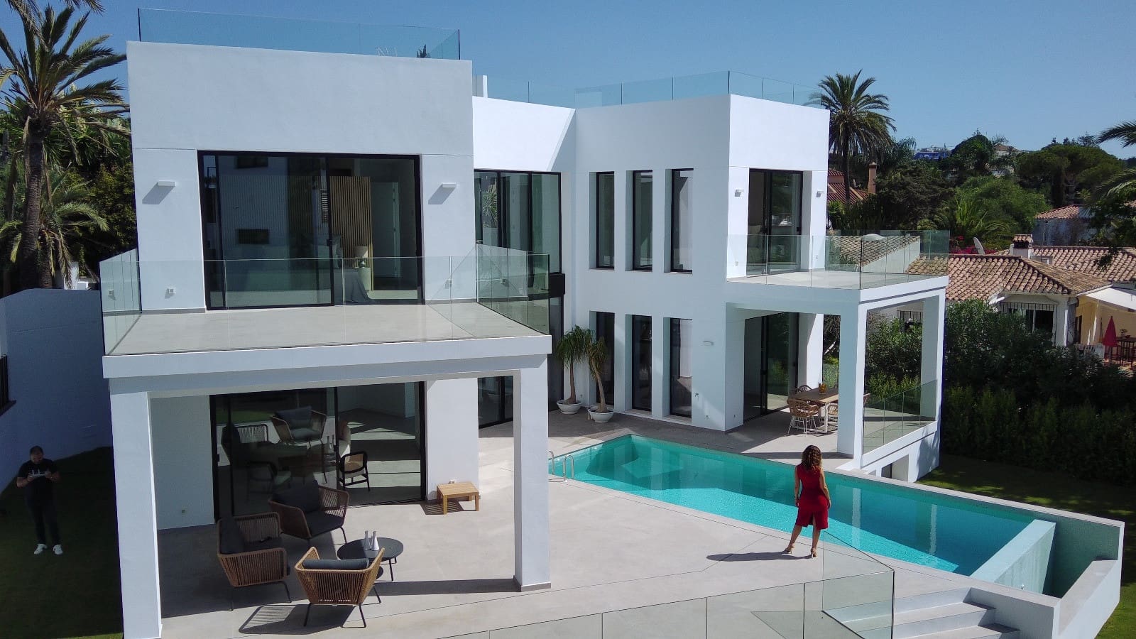 5 bedroom Villa for sale in Marbella with pool garage - € 3,690,000 (Ref: 9848595)
