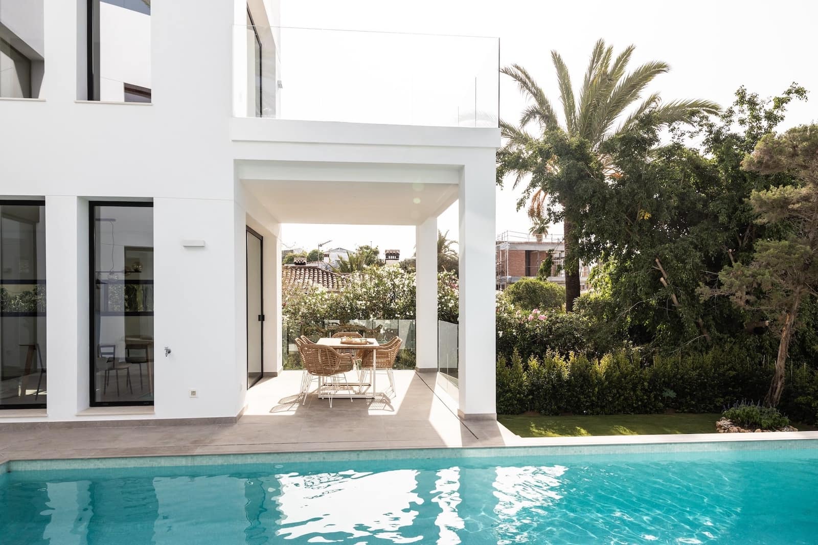 5 bedroom Villa for sale in Marbella with pool garage - € 3,690,000 (Ref: 9848595)