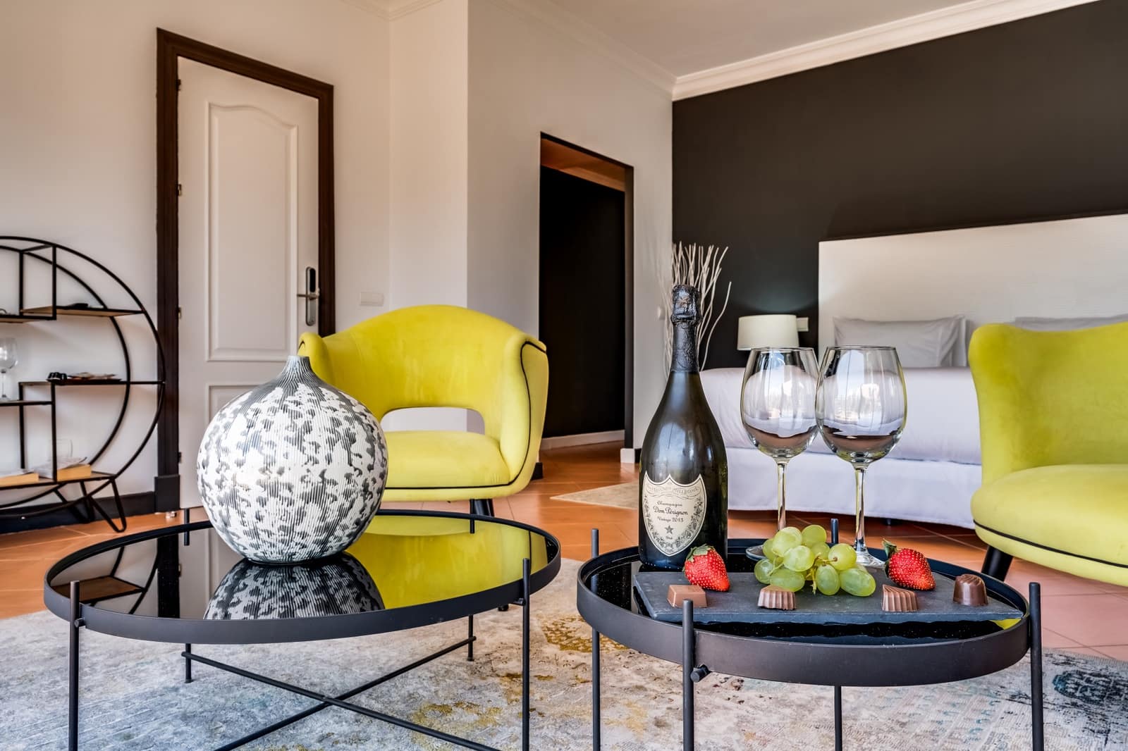 3 soveværelse Penthouse til salg i Nueva Andalucia med swimmingpool garage - € 1.750.000 (Ref: 9848605)