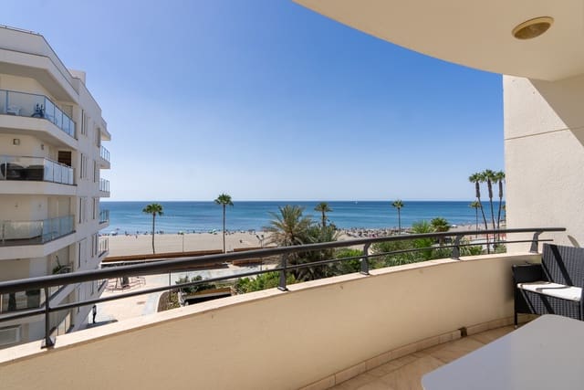 3 bedroom Flat for sale in Centro, Estepona - € 950,000 (Ref: 9848606)