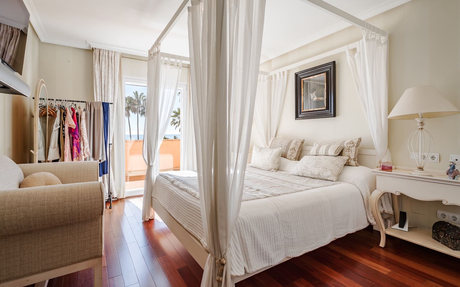 8 bedroom Villa for sale in El Velerin with pool garage - € 6,800,000 (Ref: 9848610)