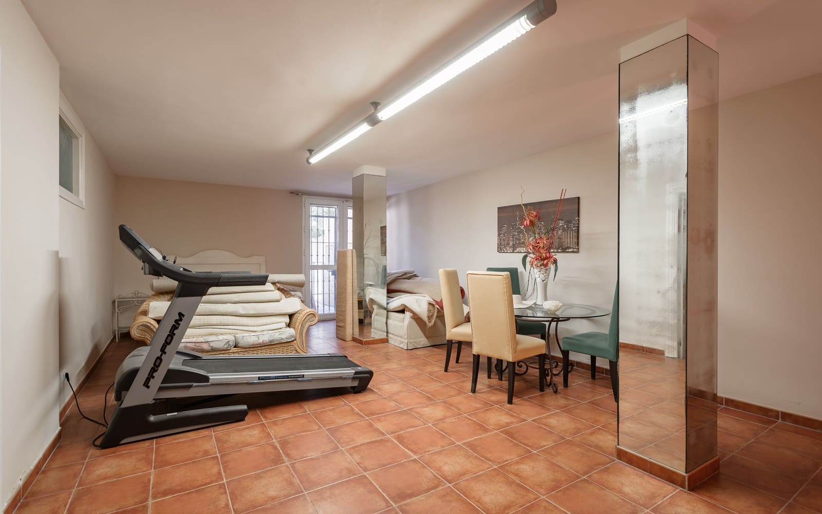 8 bedroom Villa for sale in El Velerin with pool garage - € 6,800,000 (Ref: 9848610)