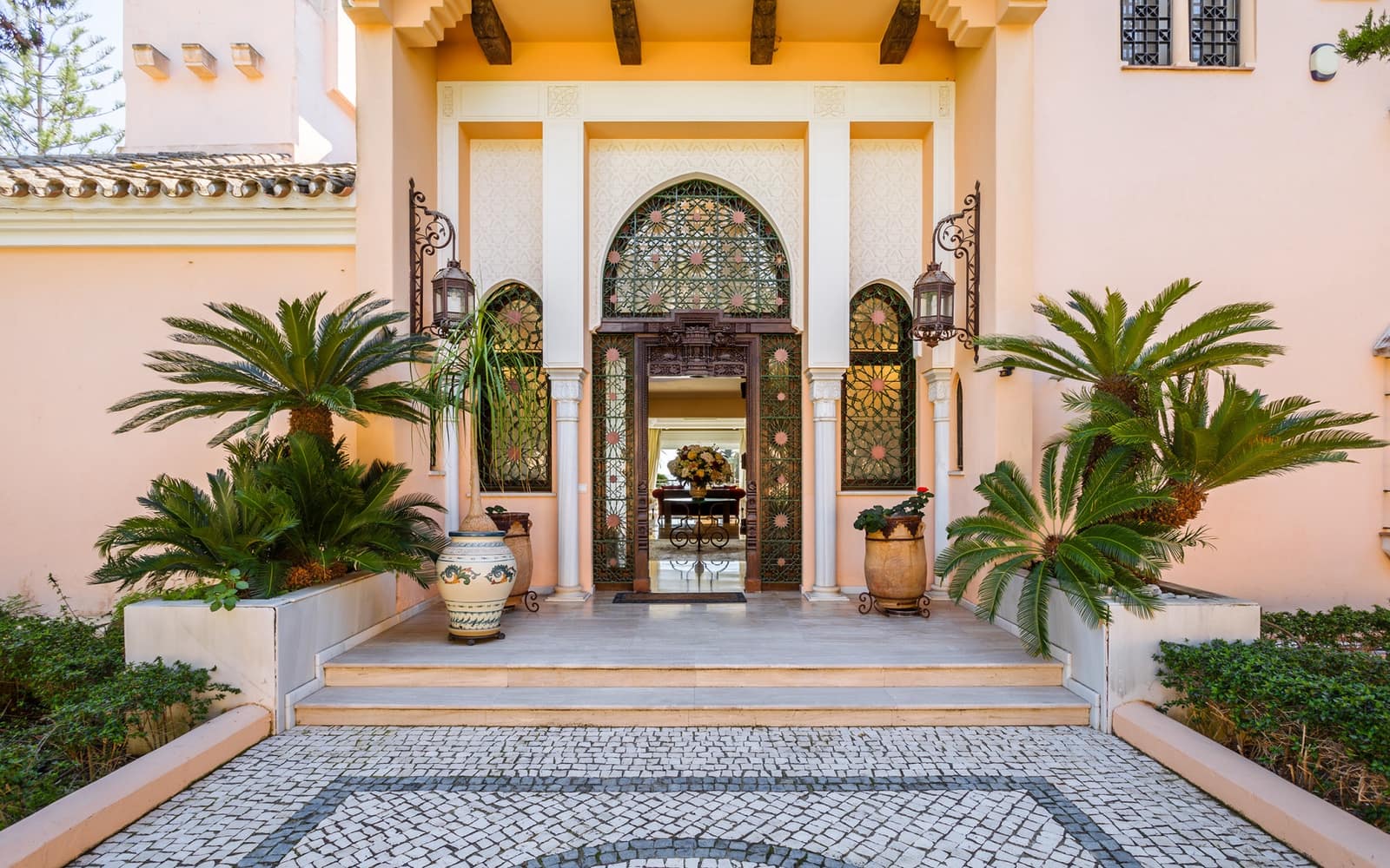 8 bedroom Villa for sale in El Velerin with pool garage - € 6,800,000 (Ref: 9848610)