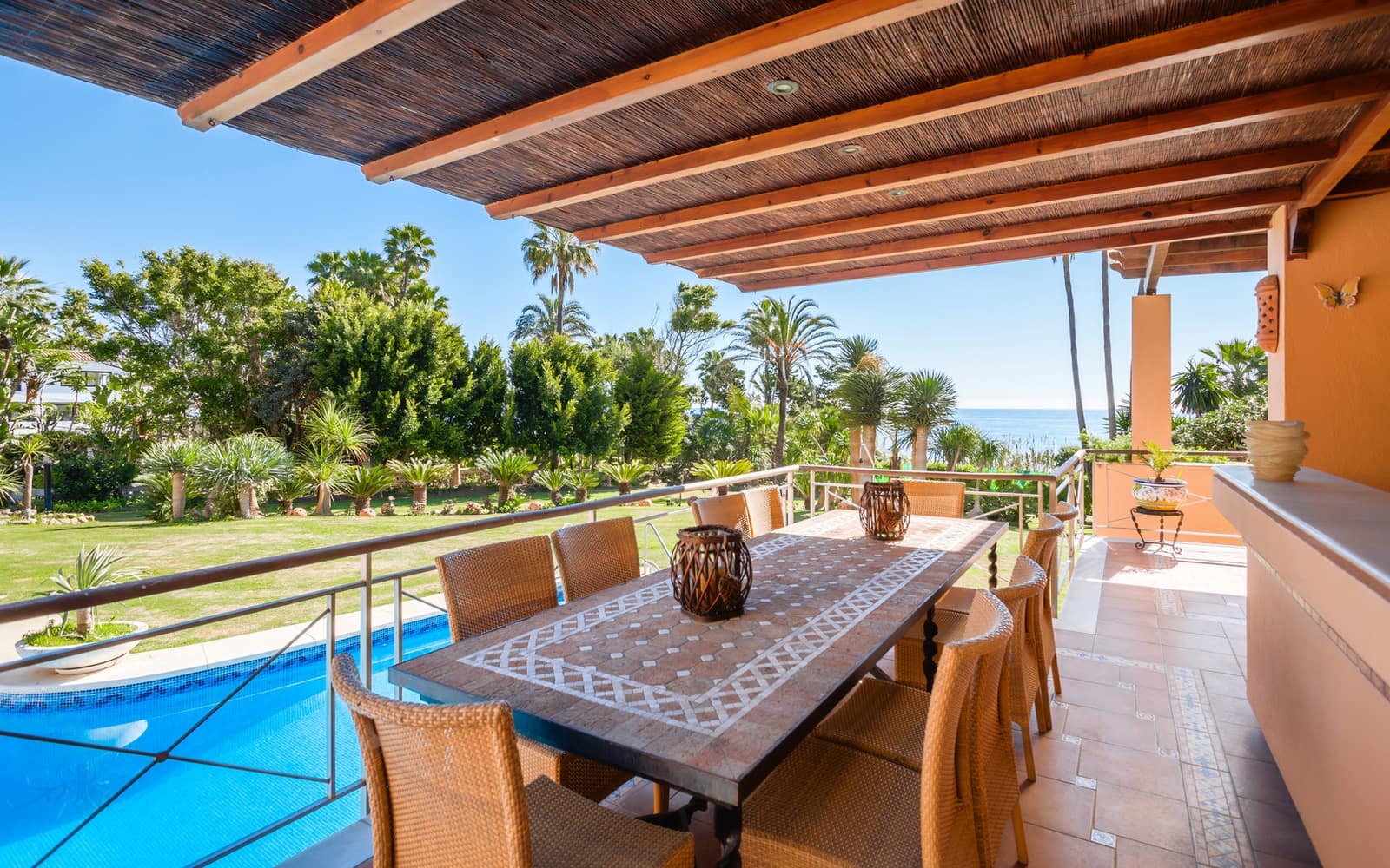8 bedroom Villa for sale in El Velerin with pool garage - € 6,800,000 (Ref: 9848610)