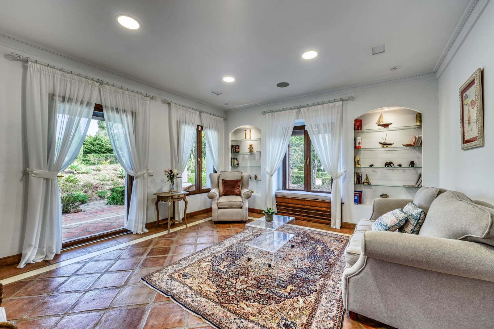 7 soveværelse Finca/Landehus til salg i Marbella med swimmingpool garage - € 7.975.000 (Ref: 9848611)
