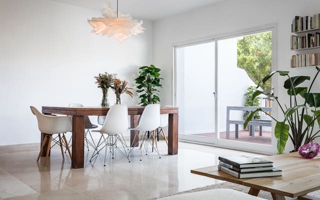 4 soveværelse Byhus til salg i La Quinta, Benahavís med garage - € 875.000 (Ref: 9848612)