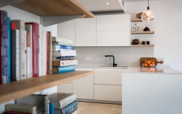 4 soveværelse Byhus til salg i La Quinta, Benahavís med garage - € 875.000 (Ref: 9848612)