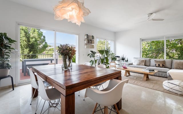 4 soveværelse Byhus til salg i La Quinta, Benahavís med garage - € 875.000 (Ref: 9848612)