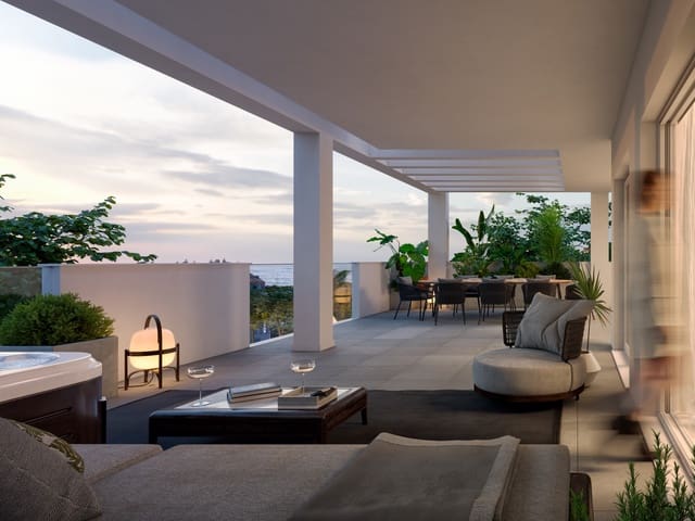 3 soveværelse Penthouse til salg i Benalmadena Costa, Benalmádena med garage - € 810.000 (Ref: 9848624)