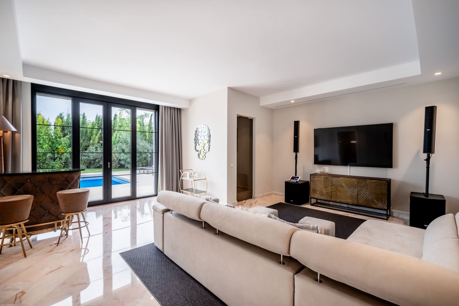 Chalet de 6 habitaciones en Marbella en venta con piscina garaje - 10.500.000 € (Ref: 9848625)