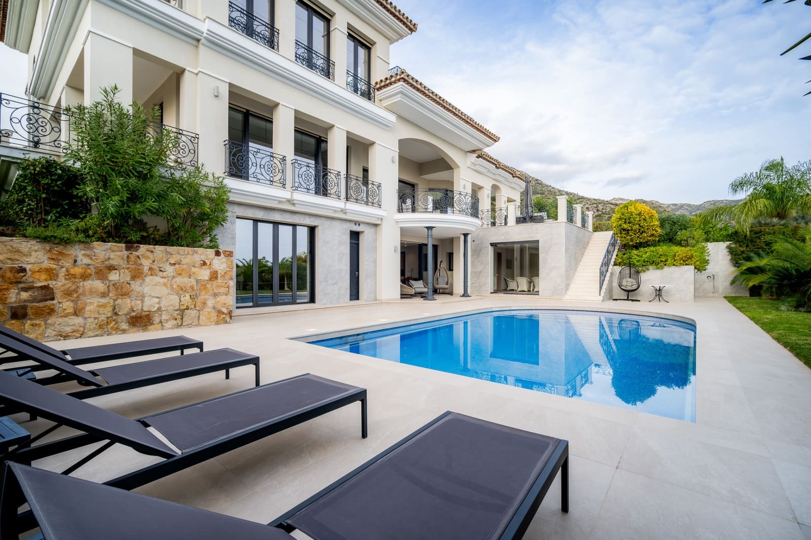 Chalet de 6 habitaciones en Marbella en venta con piscina garaje - 10.500.000 € (Ref: 9848625)