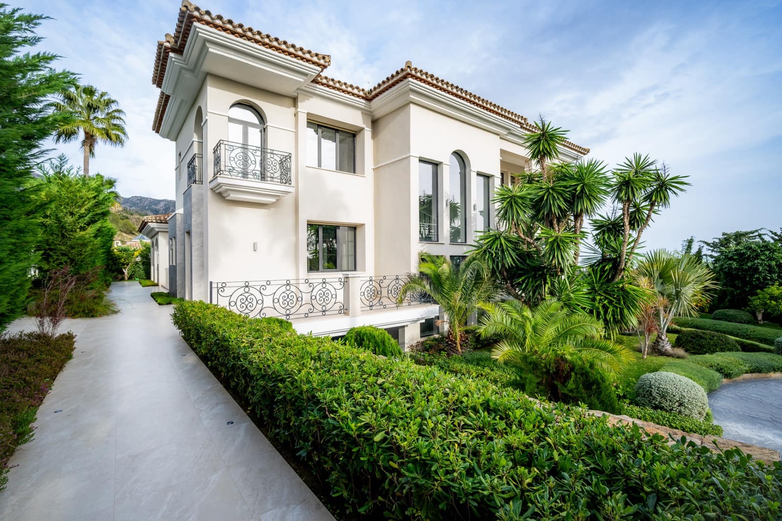 Chalet de 6 habitaciones en Marbella en venta con piscina garaje - 10.500.000 € (Ref: 9848625)