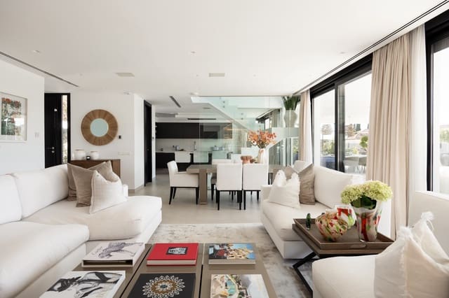 4 quarto Moradia para venda em Los Naranjos, Marbella com piscina garagem - 4 295 000 € (Ref: 9848626)