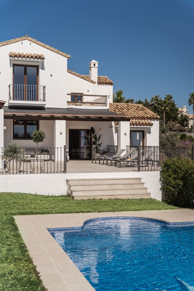 5 chambre Villa/Maison à vendre à New Golden Mile avec piscine garage - 2 195 000 € (Ref: 9848627)
