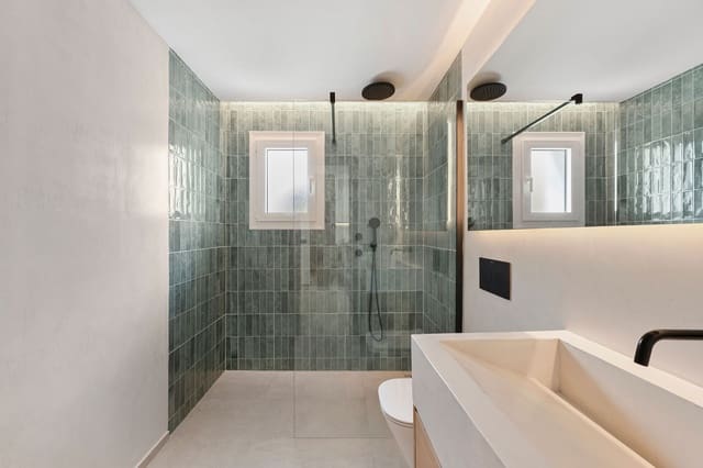 3 chambre Penthouse à vendre à Aloha Golf, Marbella avec piscine garage - 770 000 € (Ref: 9848630)