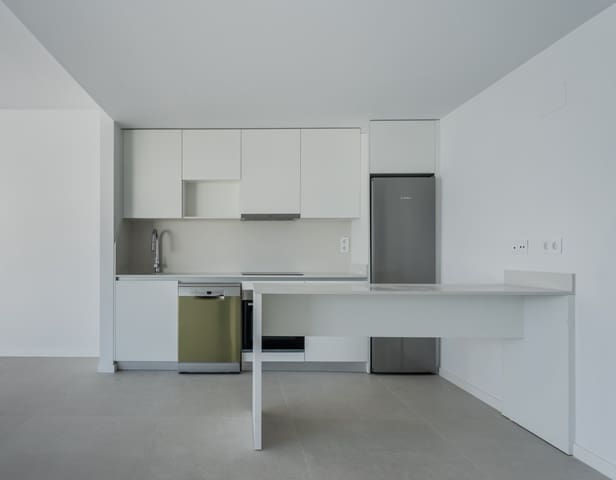 3 soverom Penthouse til salgs i Estepona med svømmebasseng garasje - € 695 000 (Ref: 9848631)