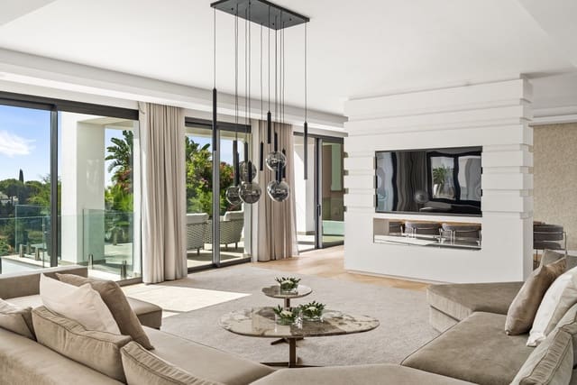 6 soverom Villa til salgs i Los Flamingos, Benahavís med svømmebasseng garasje - € 7 995 000 (Ref: 9848644)