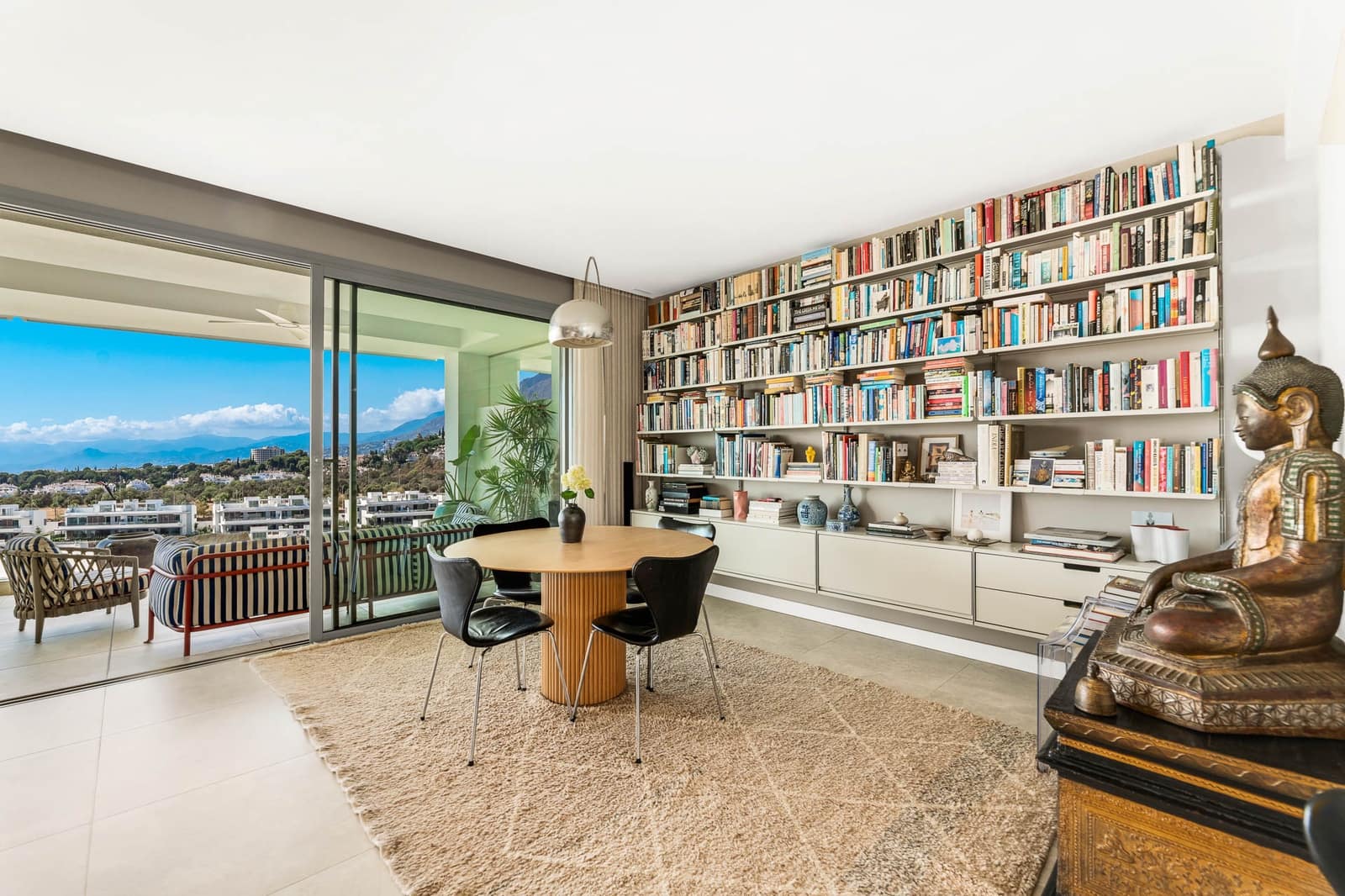 3 quarto Apartamento para venda em Marbella com piscina garagem - 1 500 000 € (Ref: 9848648)