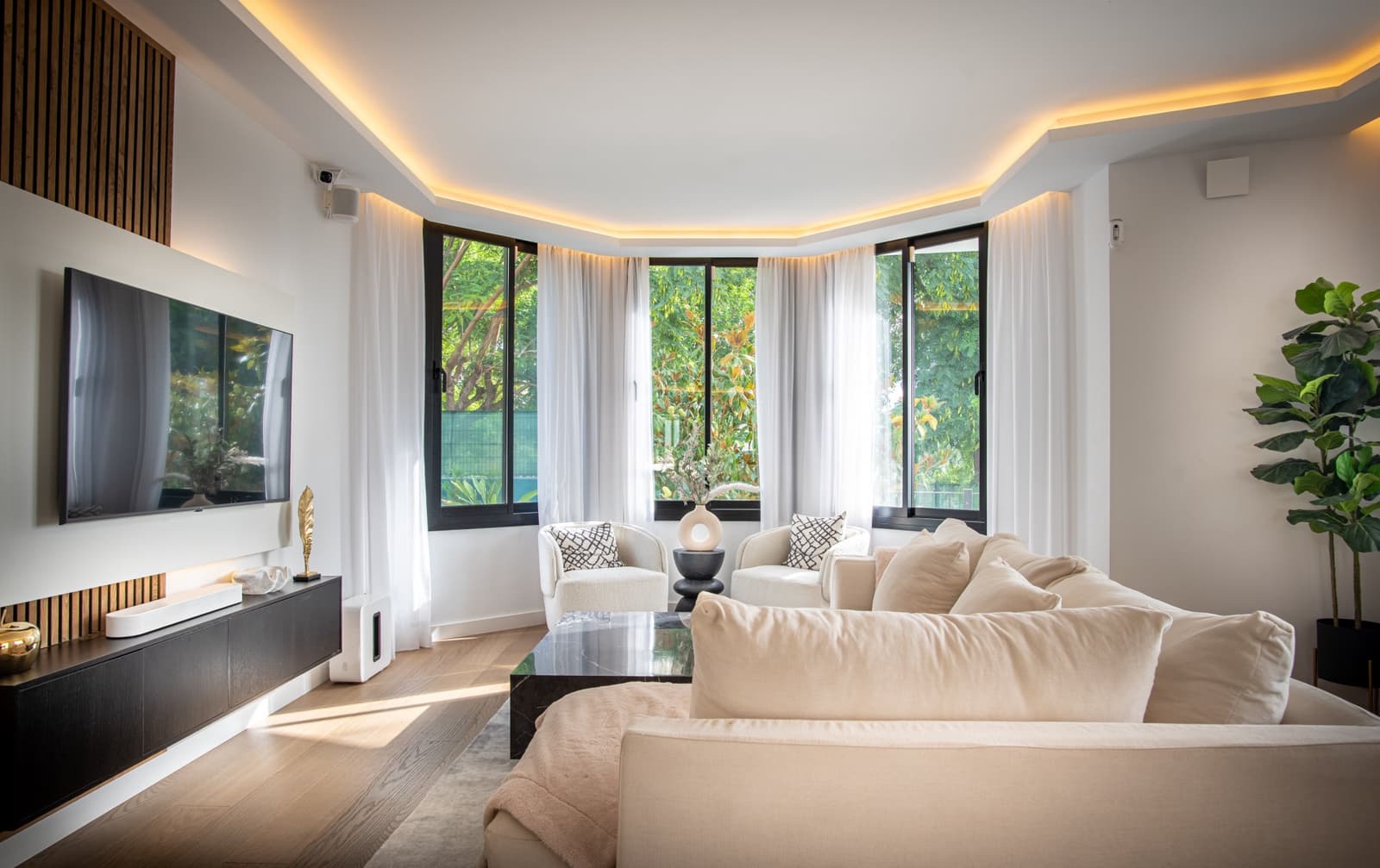 Chalet de 5 habitaciones en La Quinta en venta con piscina garaje - 2.995.000 € (Ref: 9848651)