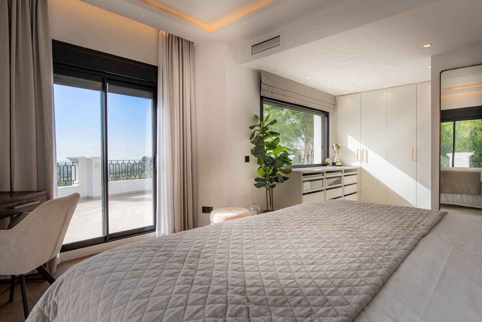 Chalet de 5 habitaciones en La Quinta en venta con piscina garaje - 2.995.000 € (Ref: 9848651)