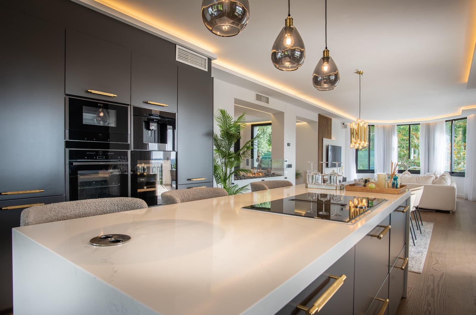 Chalet de 5 habitaciones en La Quinta en venta con piscina garaje - 2.995.000 € (Ref: 9848651)